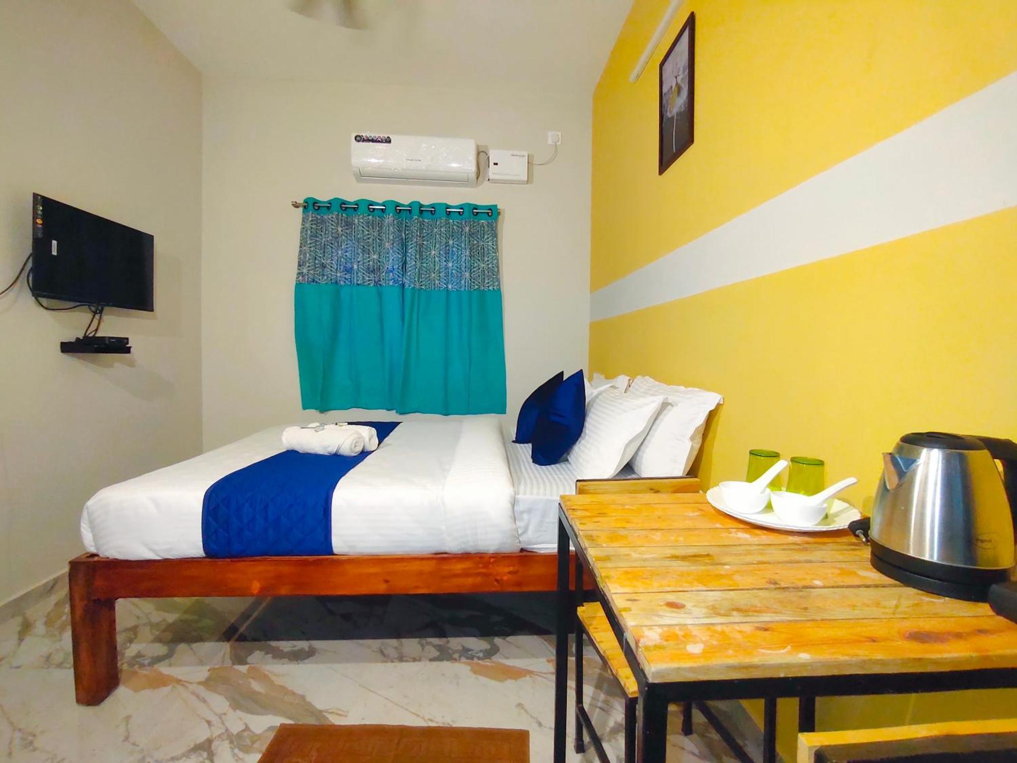 PV Inn Pondicherry Bagian luar foto