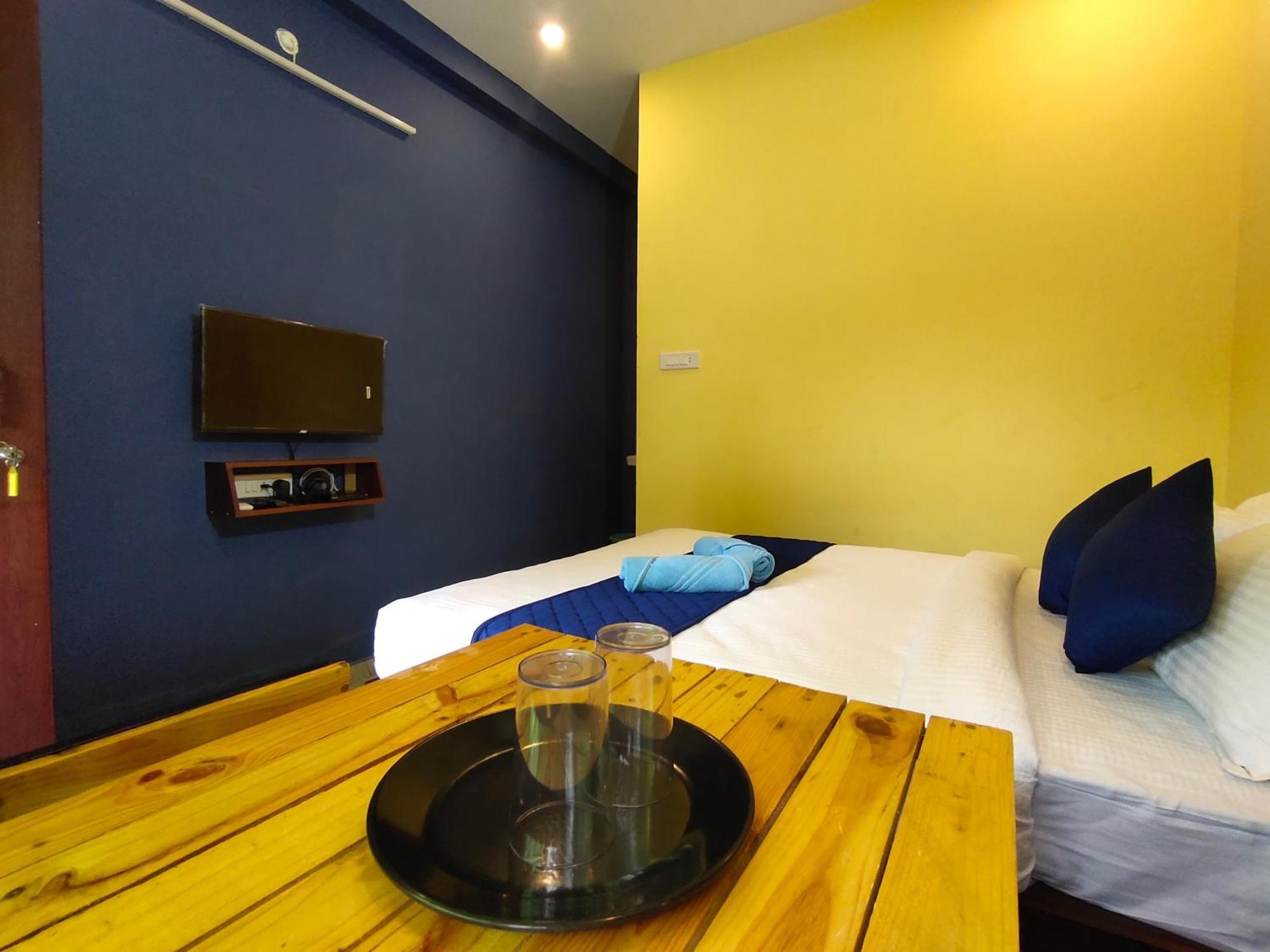 PV Inn Pondicherry Bagian luar foto