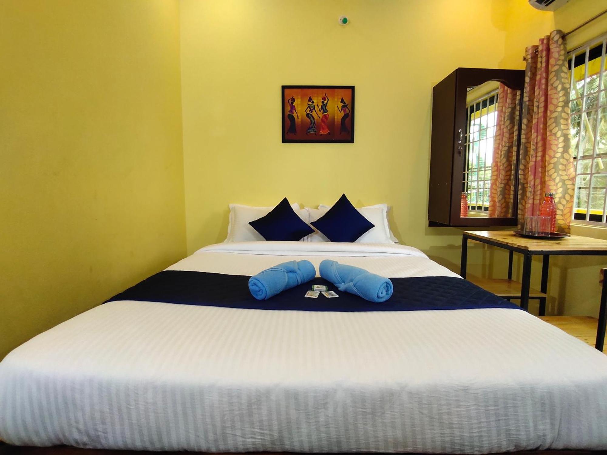 PV Inn Pondicherry Bagian luar foto